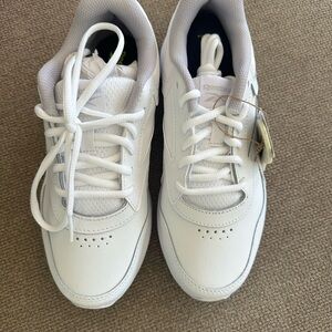 Reebok Womens MemoryTech White Dress Sneakers